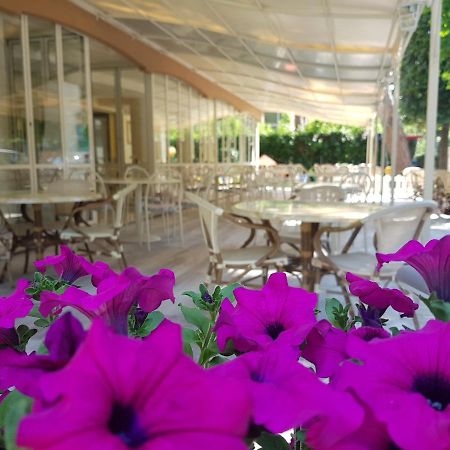 Hotel Gioiosa تْشيزيناتيكو المظهر الخارجي الصورة